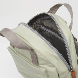 backpack mochila redonda Roka london Paddington mist 4