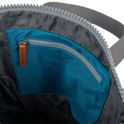 Mochila Roka CANFIELD B Small Sapphire 5 Mochila Roka CANFIELD B Small Sapphire - Imagen 5