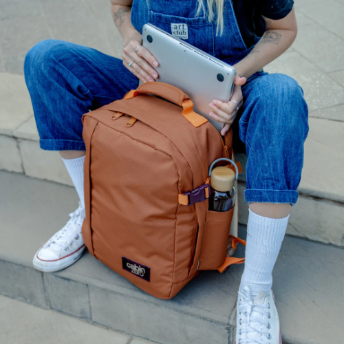 Mochila de viaje Cabin Zero 28 tech Litros Cinnamon 14