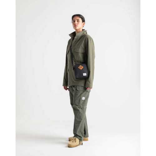 Bolso Herschel HERITAGE CROSSBODY Black 5